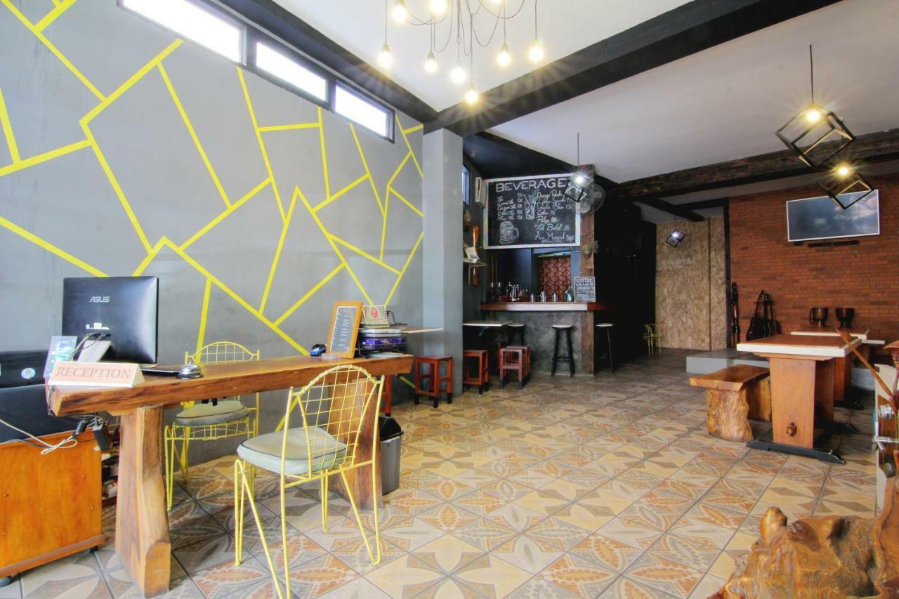 Neo Moritz Homestay Bandung Buitenkant foto