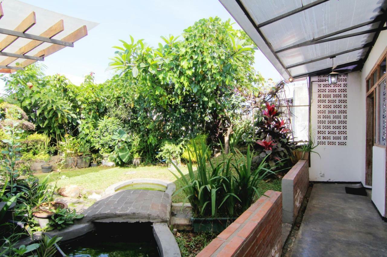 Neo Moritz Homestay Bandung Buitenkant foto
