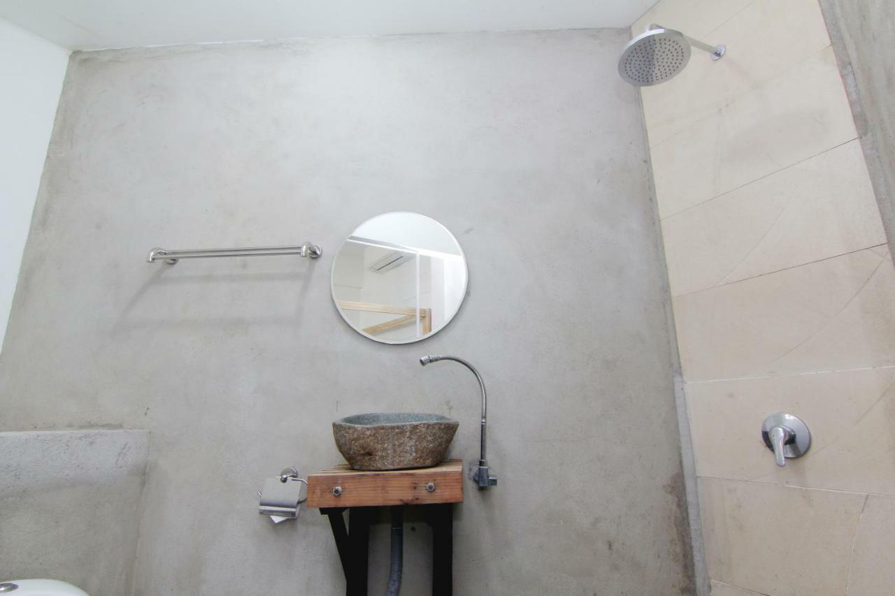 Neo Moritz Homestay Bandung Buitenkant foto